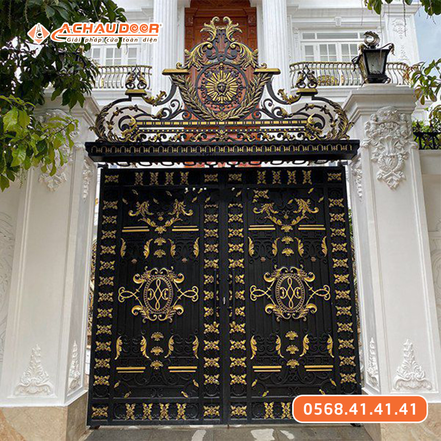 Cổng Sắt Mỹ Thuật