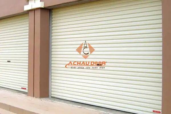 Cửa cuốn Úc tấm liền giá rẻ