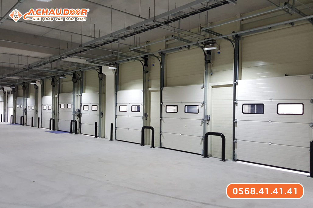 Cửa cuốn trượt trần