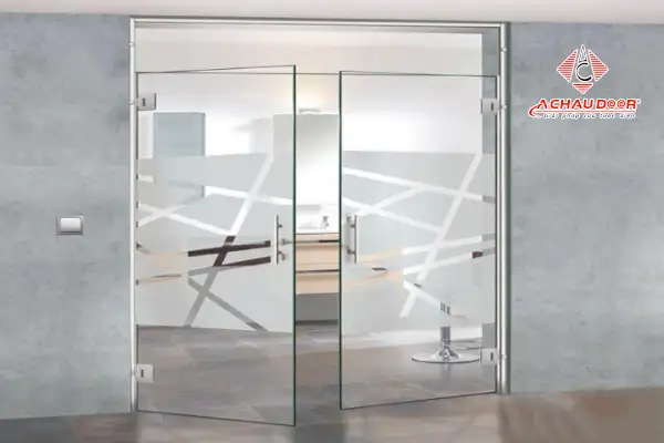 Cửa nhôm kính cường lực