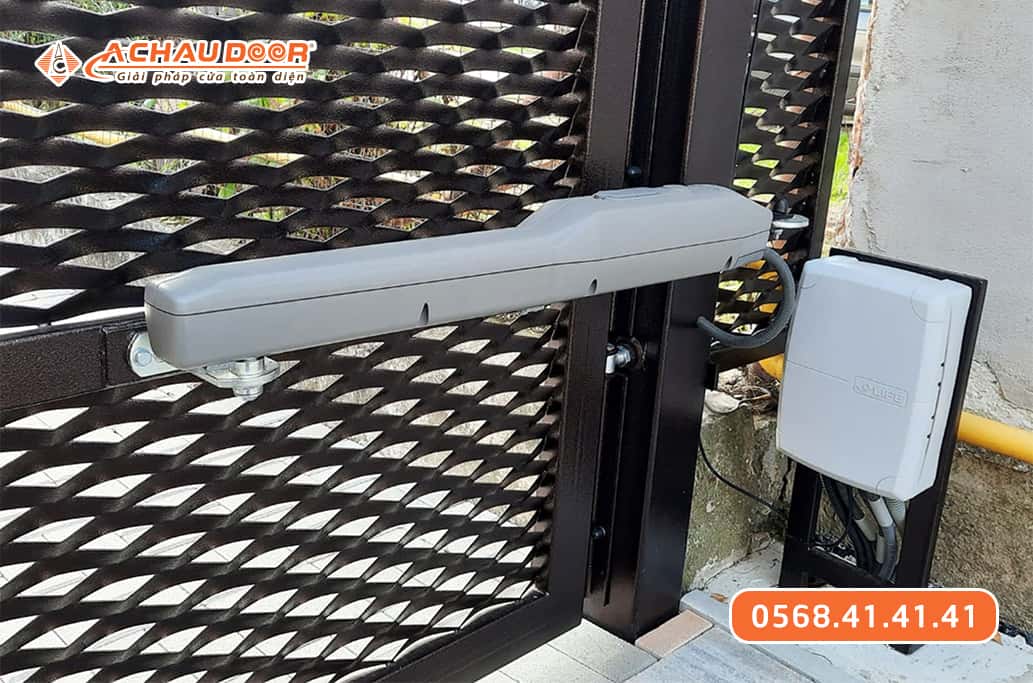 Motor cổng tay đòn tự động