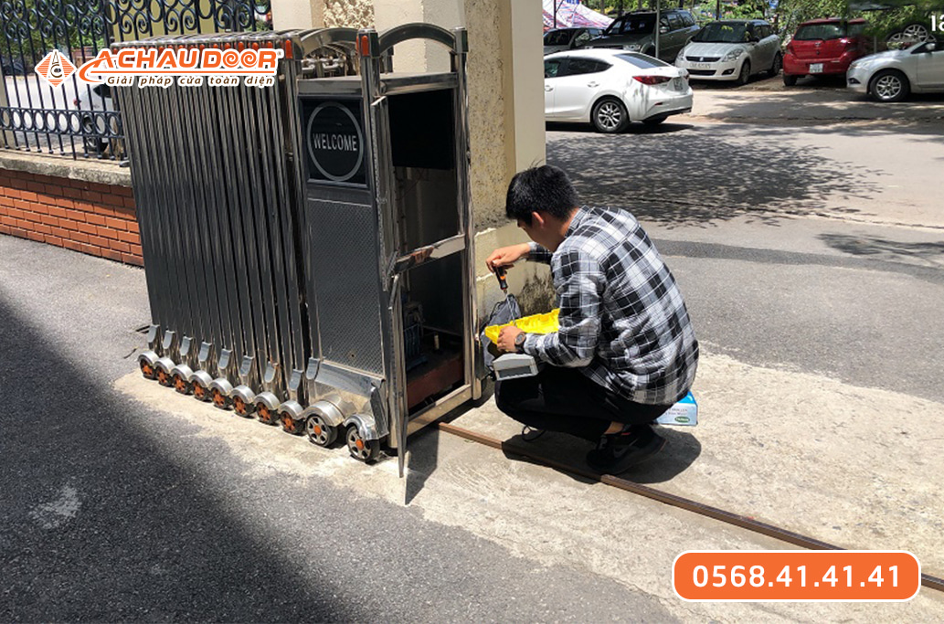 Sửa cổng xếp
