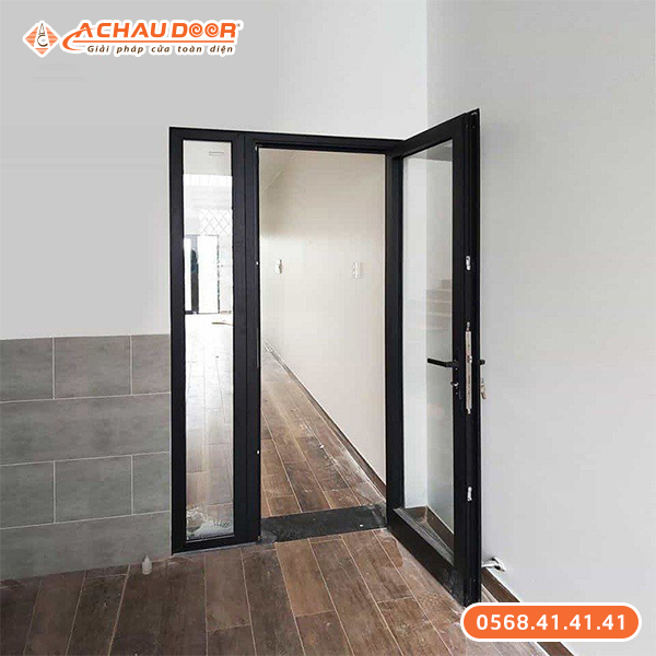 Cửa nhôm 1 cánh cho lối đi chính