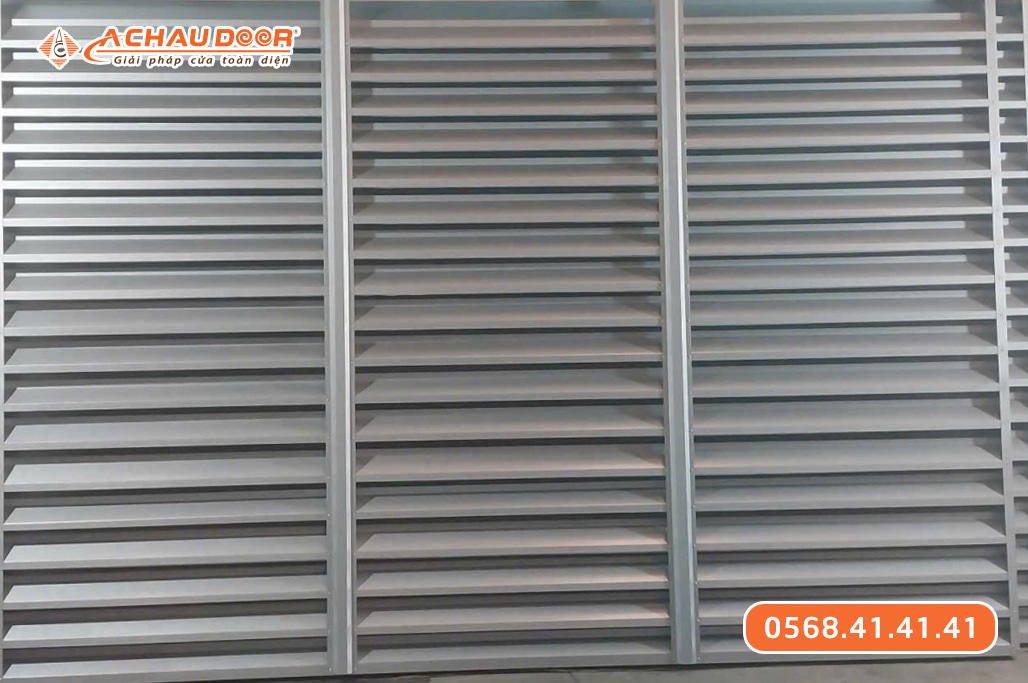 Cửa chớp nhôm cố định Xingfa