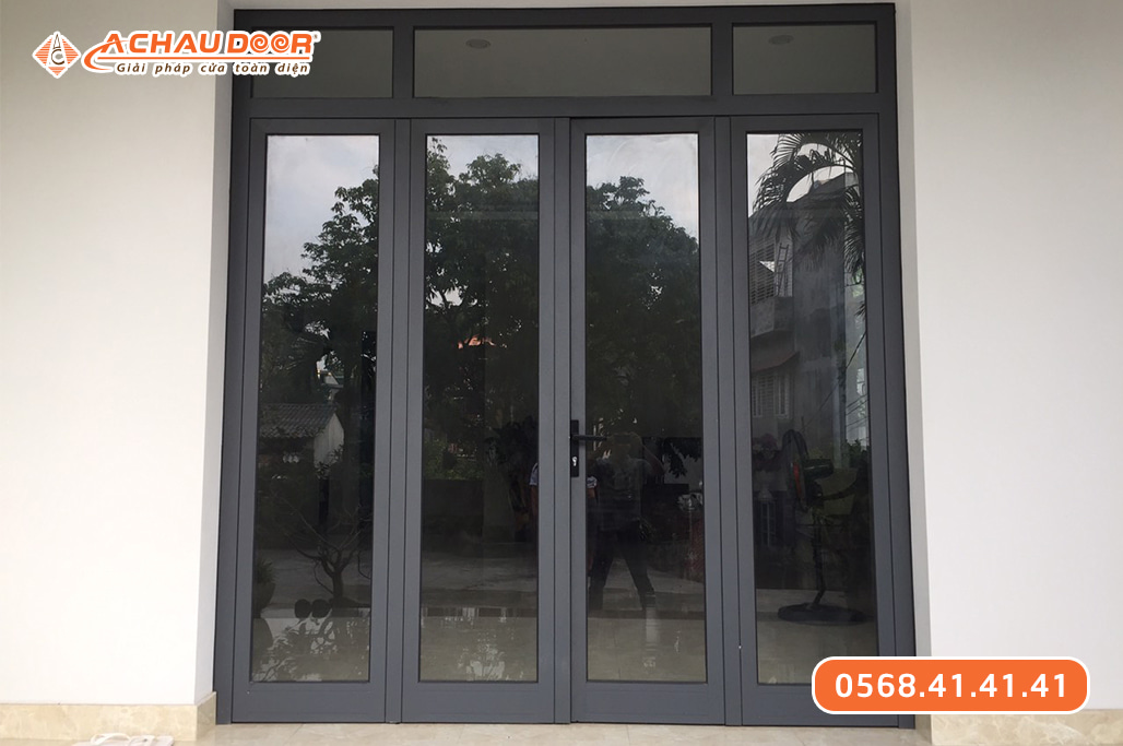 Cửa nhôm kính 4 cánh mở quay