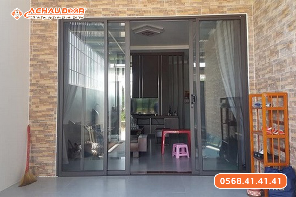 Cửa lùa nhôm kính 4 cánh