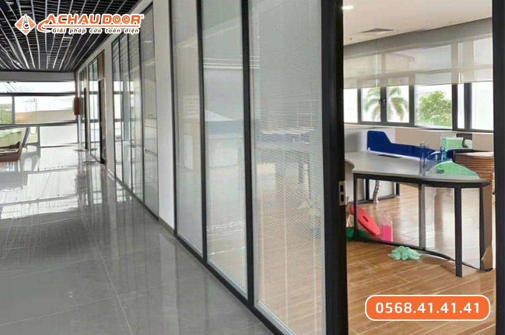 Vách kính khung nhôm Xingfa hệ 55